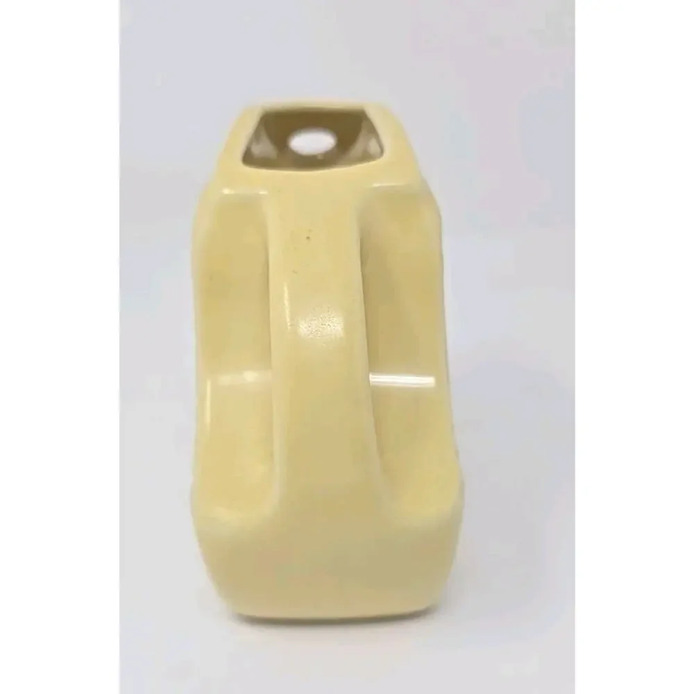 Fiestaware Mini Disc Pitcher‎ Fiesta Light Yellow Small Creamer EUC U263